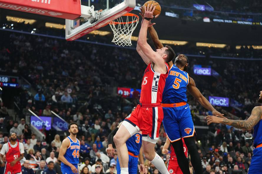 NBA: New York Knicks at Los Angeles Clippers