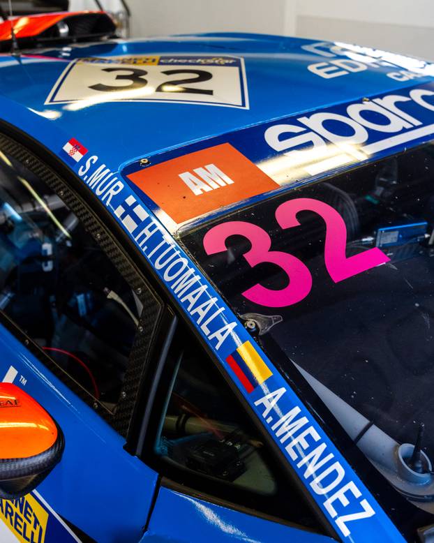 FOTO 24sata na utrci u Italiji. Pogledajte spektakl s hrvatskim vozačem za volanom Huracana