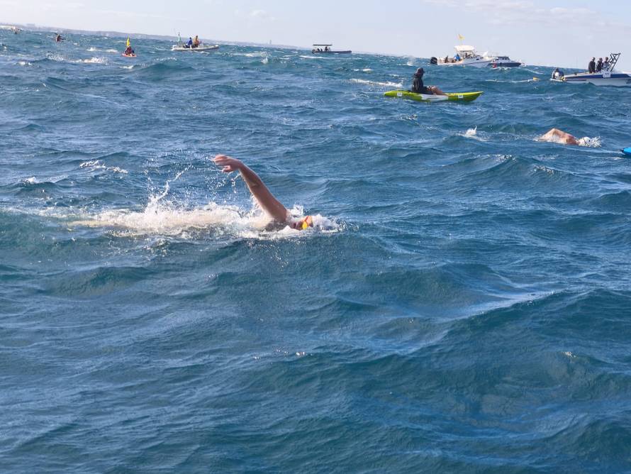 Dina Levačić preplivala Rottnest kanal: 'Hvala našim ljudima, digli su se u zoru da me podrže'