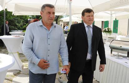 Generali Gotovina, Čermak i Markač počasni građani Knina 