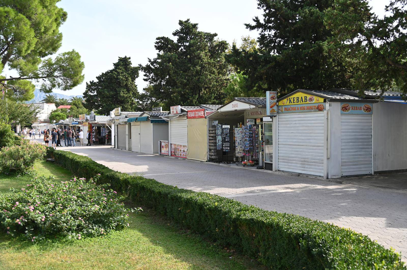 Makarska: Nezadovoljni vlasnici objekata koji se uklanjaju sa Peškere