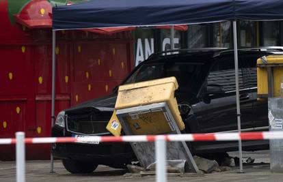 Užas u Berlinu: Autom se zaletio u gomilu, sedmero ozlijeđenih