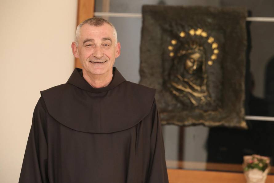 Plenkovića 'priveo' na molitvu: 'Što mu mogu reći osim klekni'