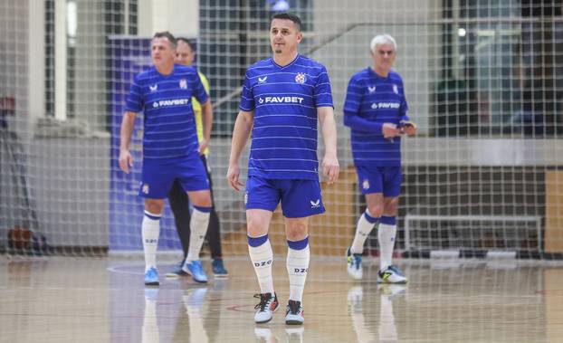 Zagreb: Veterani Dinama i Hajduka odigrali humanitarnu utakmicu