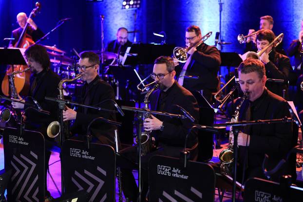 Zagreb: Jazz orkestar HRT-a i Miron Hauser uz osam istaknutih pijanista odali su počast Matiji Dediću 
