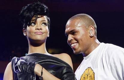 Prijatelji: Rihanna i Chris su napravili pauzu u vezi