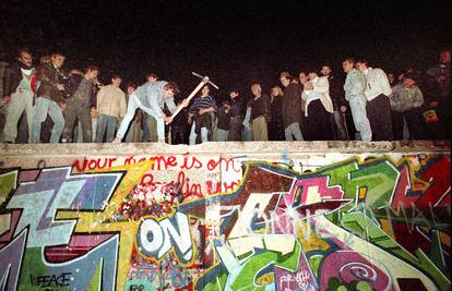 U Njemačkoj obilježavaju 62. godišnjicu gradnje Berlinskog zida: Odali počast svim žrtvama