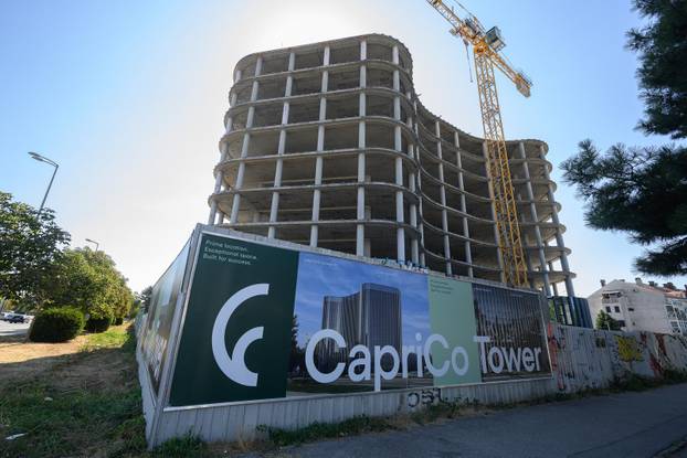 Zagreb: Nakon više desetljeća čekanja napokon počeli radovi, nedovršena zgrada postaje CapriCo Tower