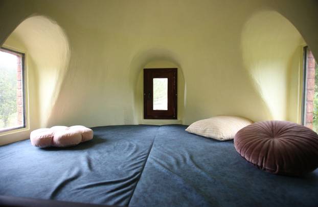 'Bajkovito selo' u skradinskom zaleđu: Spavajte u kućicama u obliku gljive ili dvorca