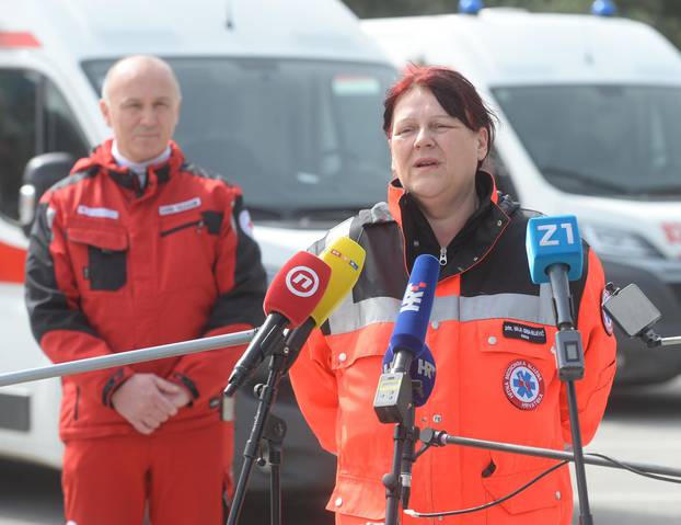 Zagreb: Dinamo donirao dva vozila hitne pomoći gradskom stožeru civilne zaštite