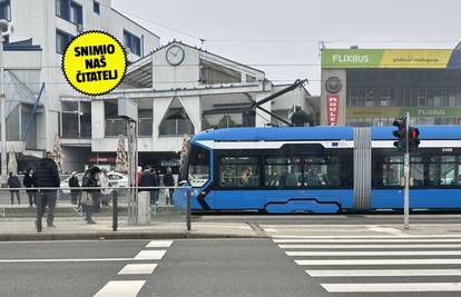 FOTO Tramvaj kod Autobusnog kolodvora naletio na ženu. Prevezli su je u bolnicu...