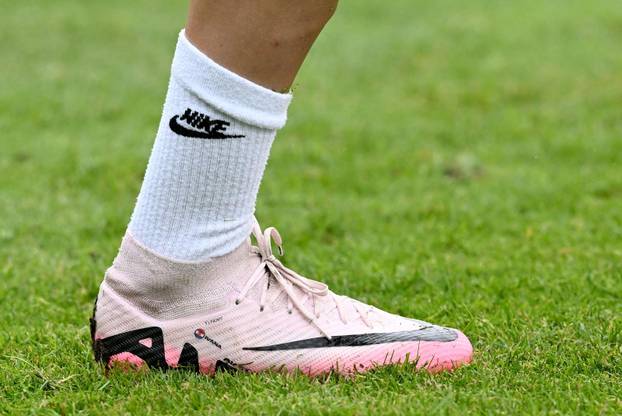 Neuruppin: Personalizirane kopačke Vatrenih