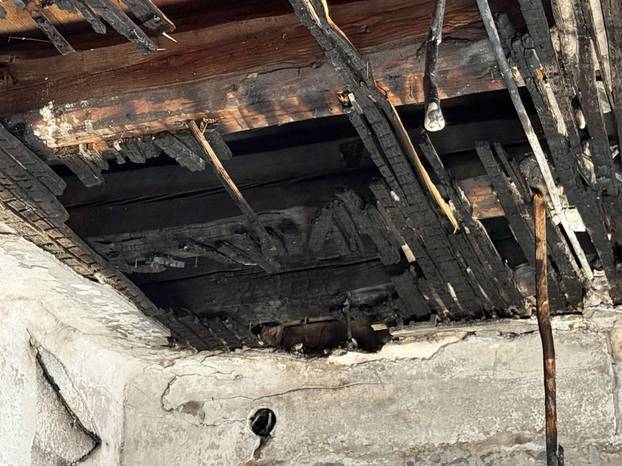 FOTO Pakleni dan vatrogasaca u Rovinju: 'Dali su sve od sebe pa smogli snage za novi požar...'