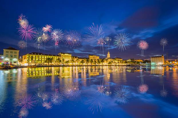 Fireworks,At,Split,Old,Town,,Dalmatia,,Croatia