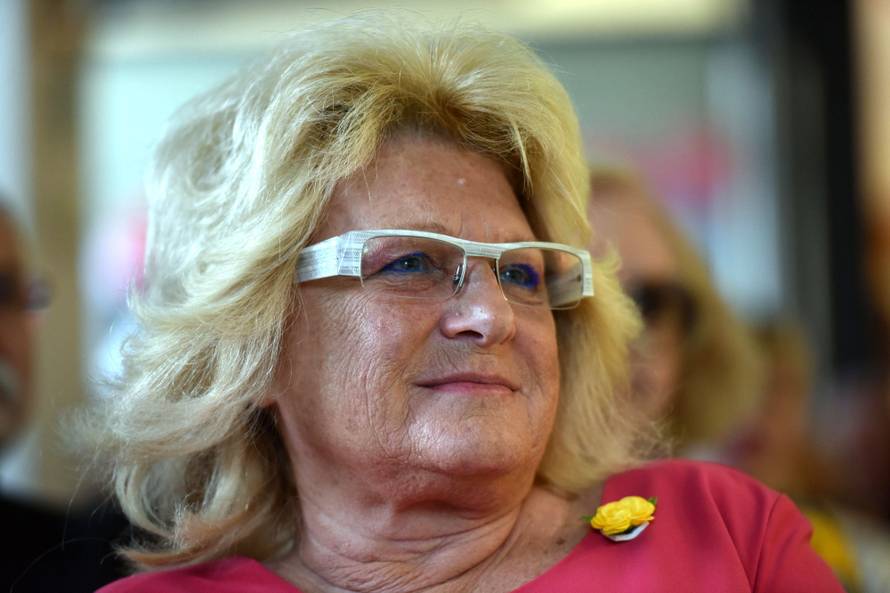 Mrle o Mani: 'Nije bilo love, dva mjeseca smo spavali na podu'