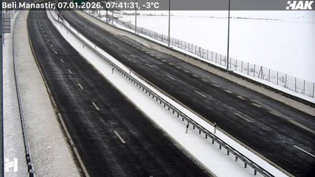 FOTO Autoceste diljem Hrvatske zametene snijegom, pogledajte