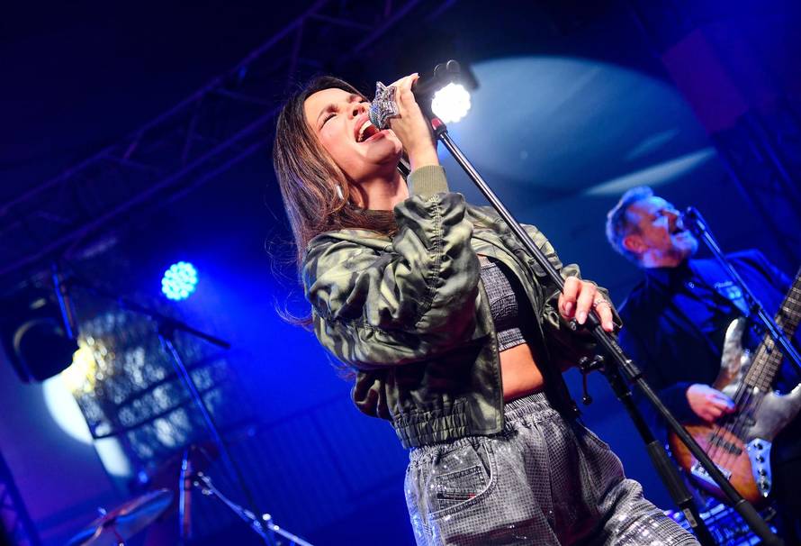 Zagreb: Severina nastupila na Fashion & Friend partyju