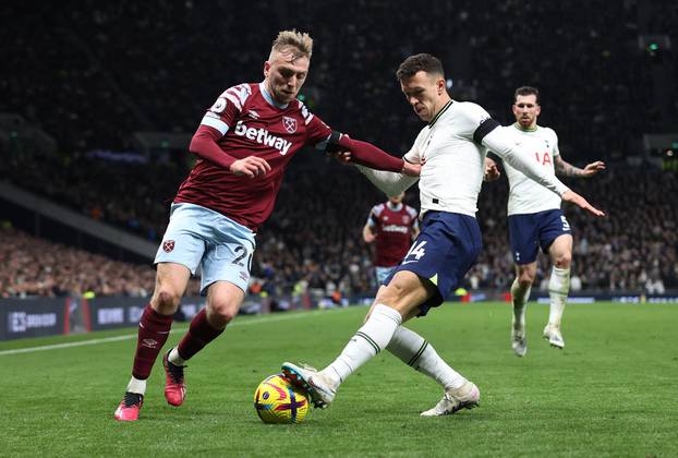 Premier League - Tottenham Hotspur v West Ham United