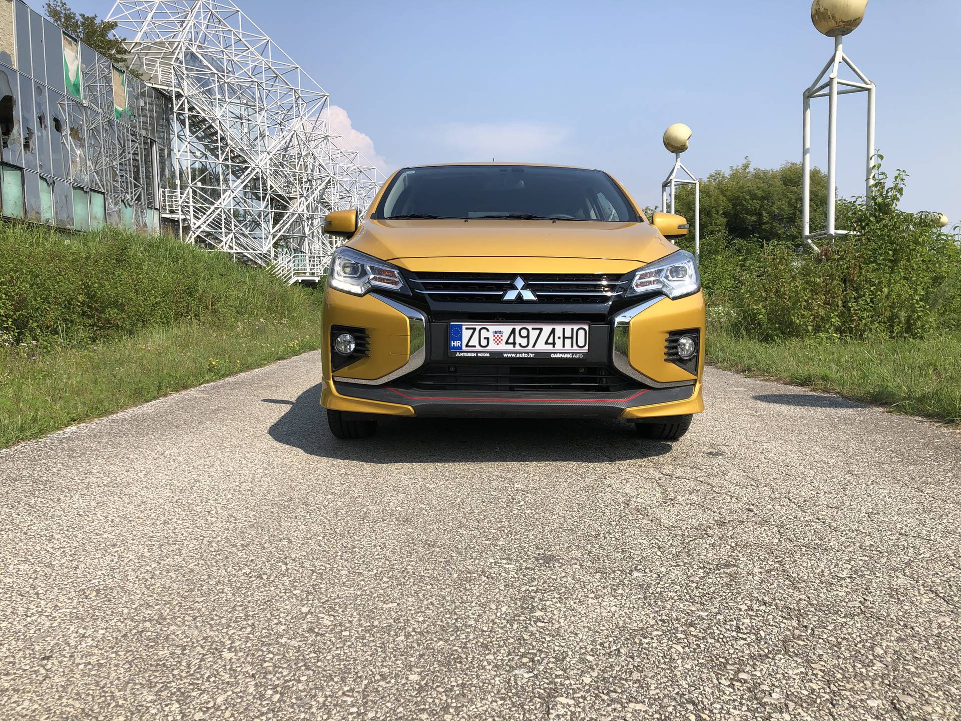 Mitsubishi Space Star na testu: Veteran dobio odvažniji izgled