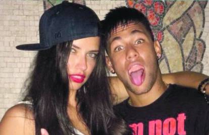 Novi par? Neymar se pohvalio 'fotkom' s Adrianom Limom