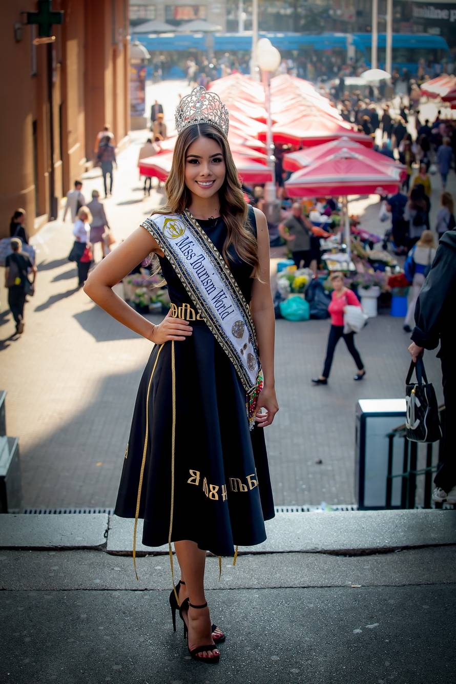 Najljepša žena svijeta posjetila Zagreb: 'Imate krasnu zemlju'