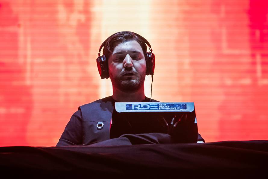 Split - DJ-a Alesso