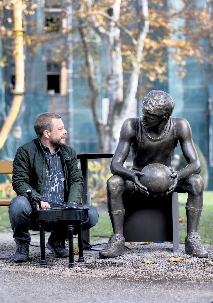 Glazbenica s Matijom Dedićem snimila pjesmu: 'Ovo je za sve žene koje se bore s gubitkom'