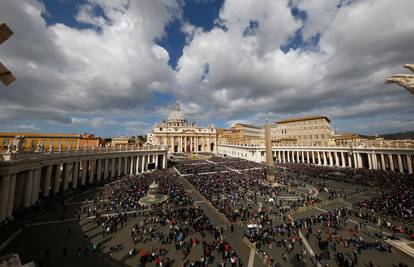 Čeka suđenje: Vatikan ne želi izručiti svećenika pedofila...