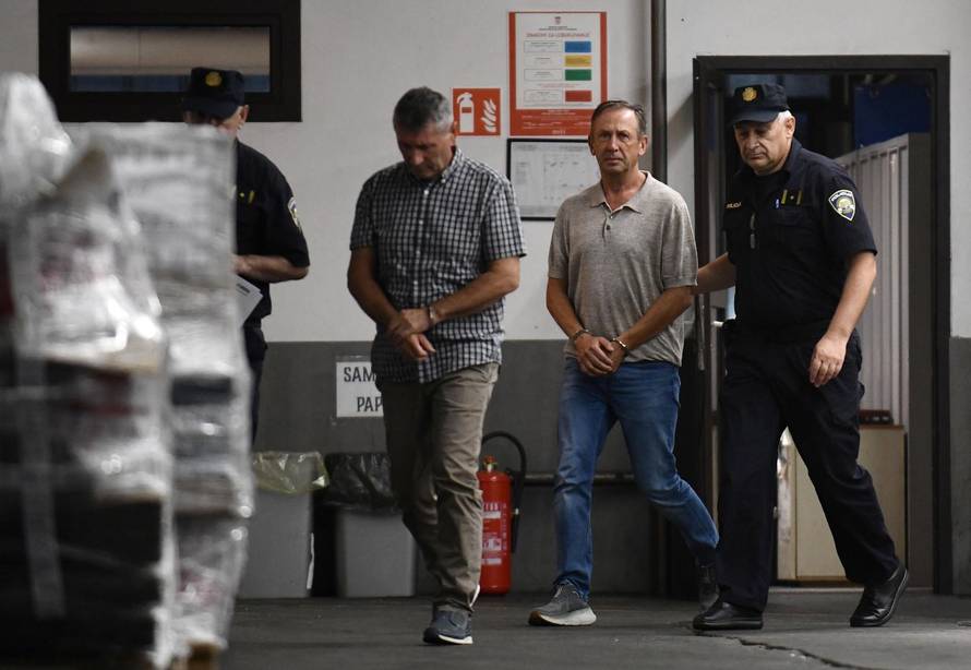 Zagreb: Privođenje uhićenih u Hrvatskim šumama