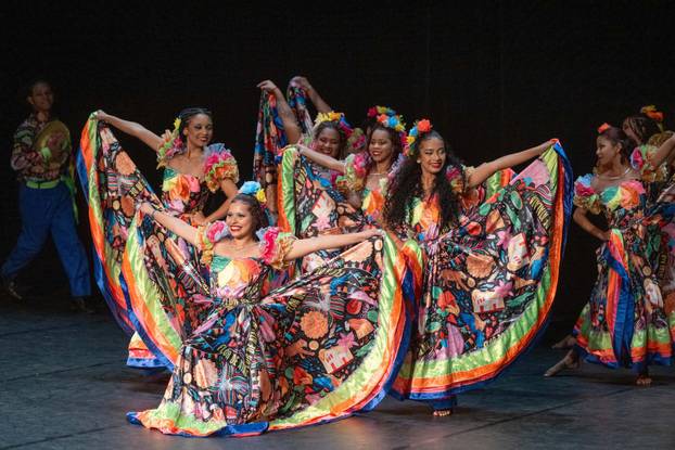 Zagreb: Nastup folklornih skupina u sklopu Međunarodne smotre folklora 