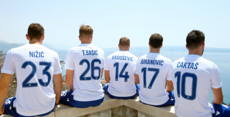 Hajduk na spektakularan način predstavio svoj novi 'bili' dres