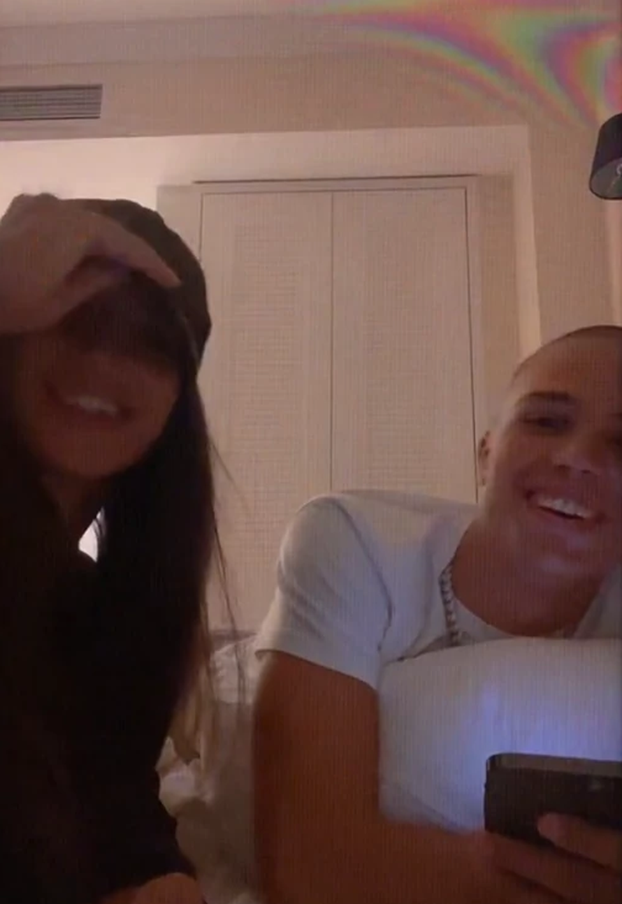 Voyage je zaboravio Breskvicu, sada je u vezi s kćeri Harisa Džinovića?: 'Šetali su i ljubili se'