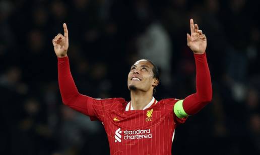 I kapetan ostaje u Liverpoolu! Van Dijk produžio ugovor na još dvije godine: 'Planirao sam to'