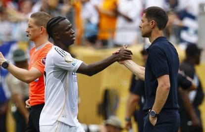 Xabi Alonso: Slučaj Vinícius je riješen i zatvoren, sve je u redu