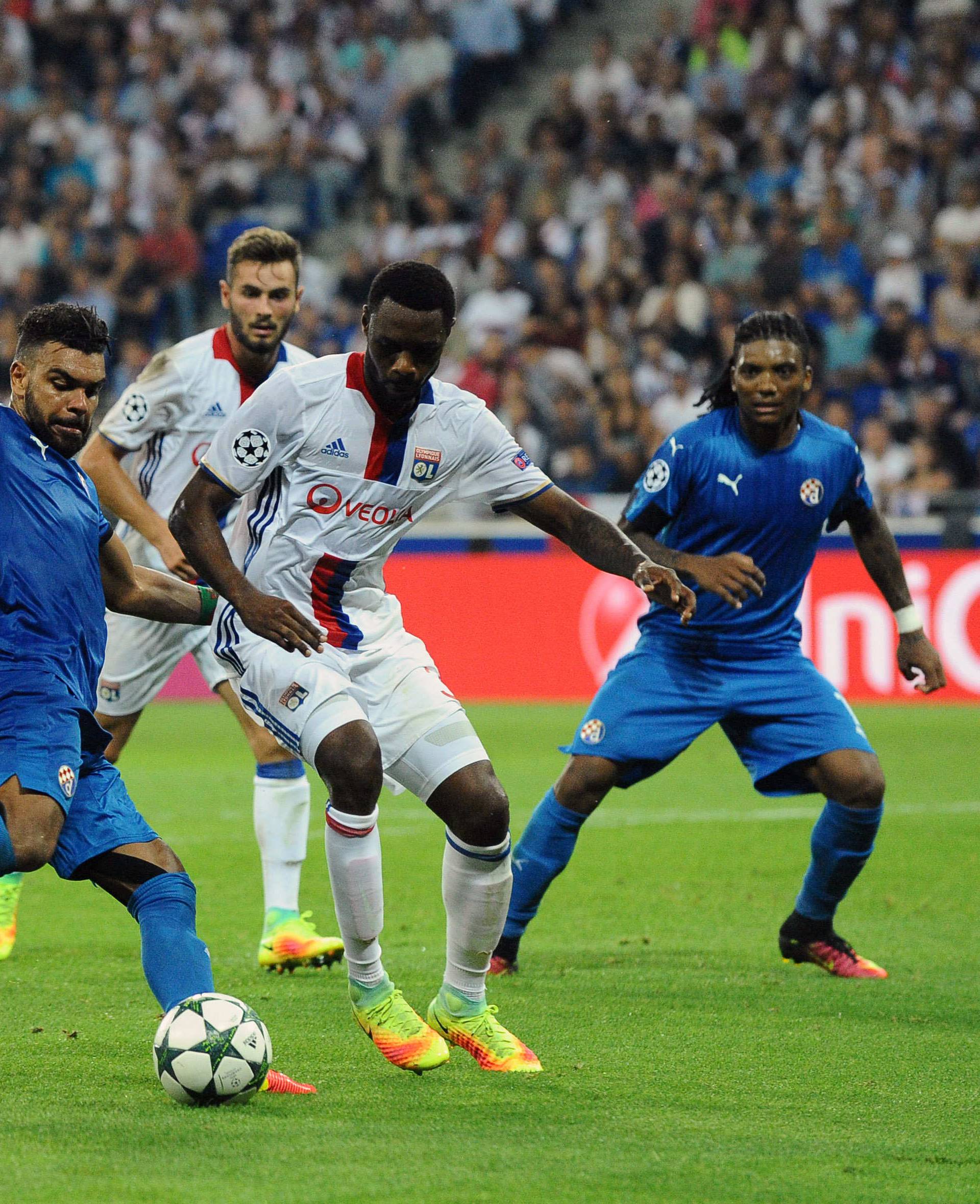 Olympique Lyonnais v Dinamo Zagreb