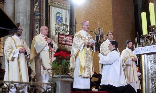 FOTO U zagreba&ccaron;koj katedrali prva polno&cacute;ka nakon 5 godina