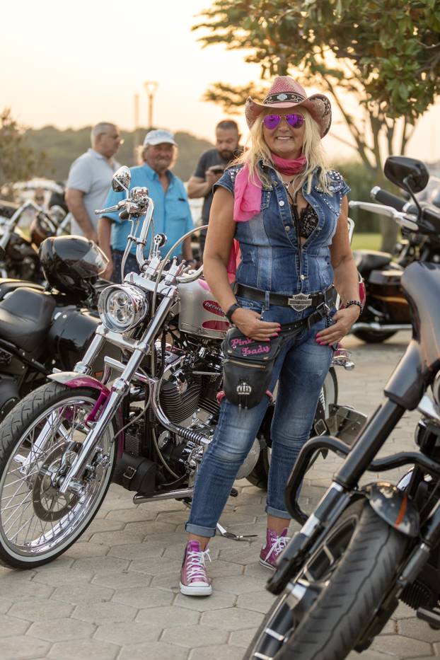 Medulin: Prvi dan H.O.G. Rallyja, susreta zaljubljenika u Harley Davidson iz svih zemalja