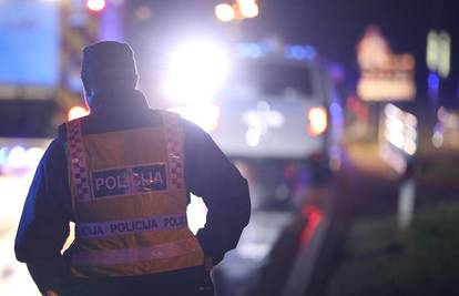 Teška nesreća u Splitu: Motorist se zabio u drvo. Umro u bolnici