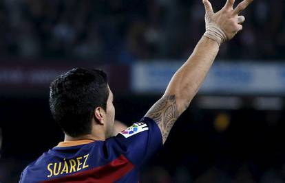 Barcelona gubila i imala igrača manje; Suárez je potopio Eibar