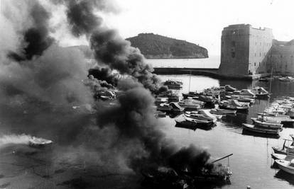 Dubrovnik su napali s kopna, mora i zraka: Prema Gradu je krenulo 13.000 pripadnika JNA