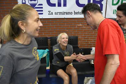Bjelovar: Predsjednik Sabora Gordan Jandroković demonstrirao rukometne vještine na rukometnom BOK turniru