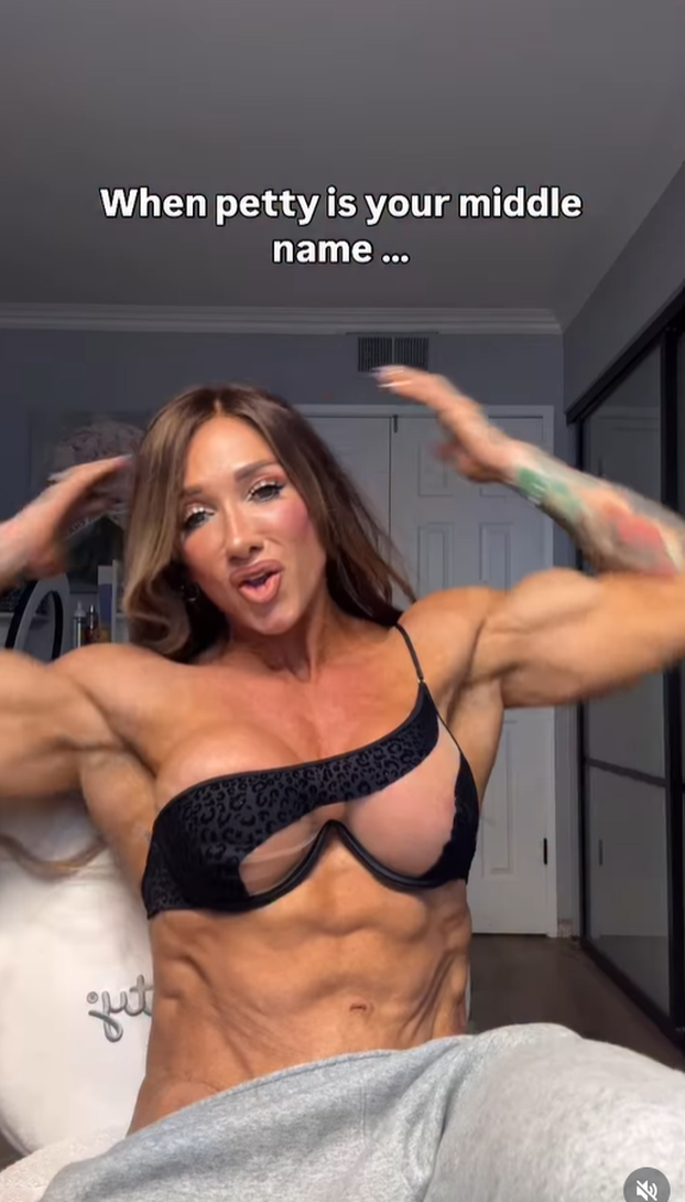 FOTO 'Mišićava mama' šokirala izgledom prije transformacije: 'Uf, sad ima bicepse od 40 cm!'