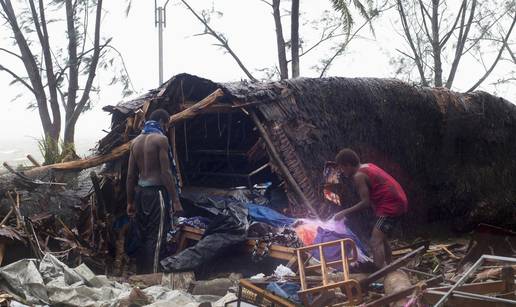 Oluja razorila Vanuatu: Deseci mrtvih, mnogi ostali bez doma