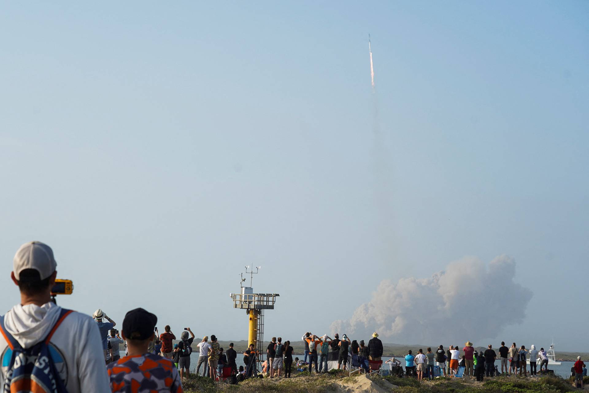 SpaceX aims to launch Starship spacecraft on test flight in Brownsville, Texas