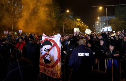 Dugogodišnji vladar bugarskog nogometa napušta Savez nakon nasilnih demonstracija navijača