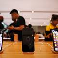 Apple sprema tri nova telefona, kopiraju Huawei s tri kamere?