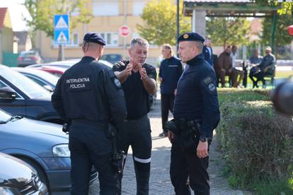 FOTO Pogledajte incident ispred kuće uhićenog HDZ-ovca! Sad su im novinari krivi jer snimaju