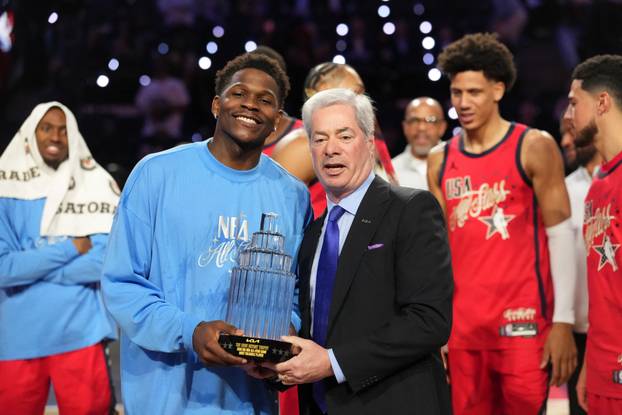 FOTO Poznati na NBA all staru: Kraljevski par privukao poglede