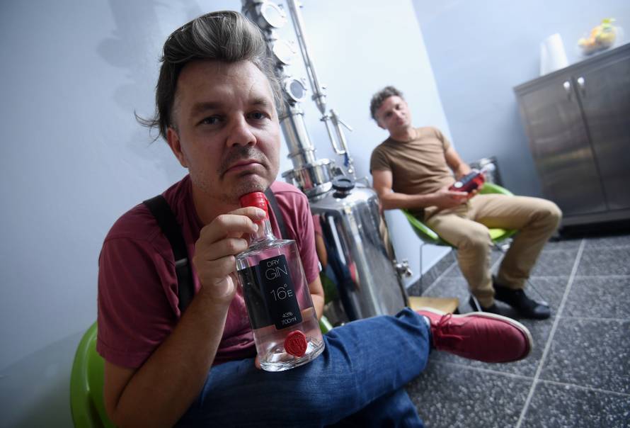 Juričan s frendom proizvodi gin: Bit će dugovječan kao Manolić!