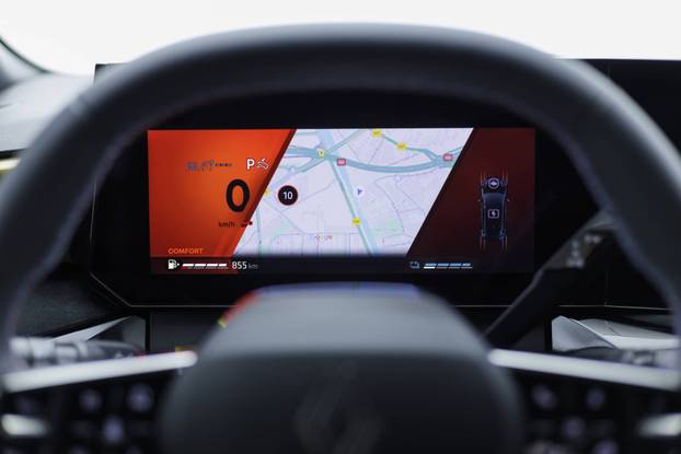 RENAULT CLIO VI FULL HYBRID E-TECH (RB3B1 HEV)